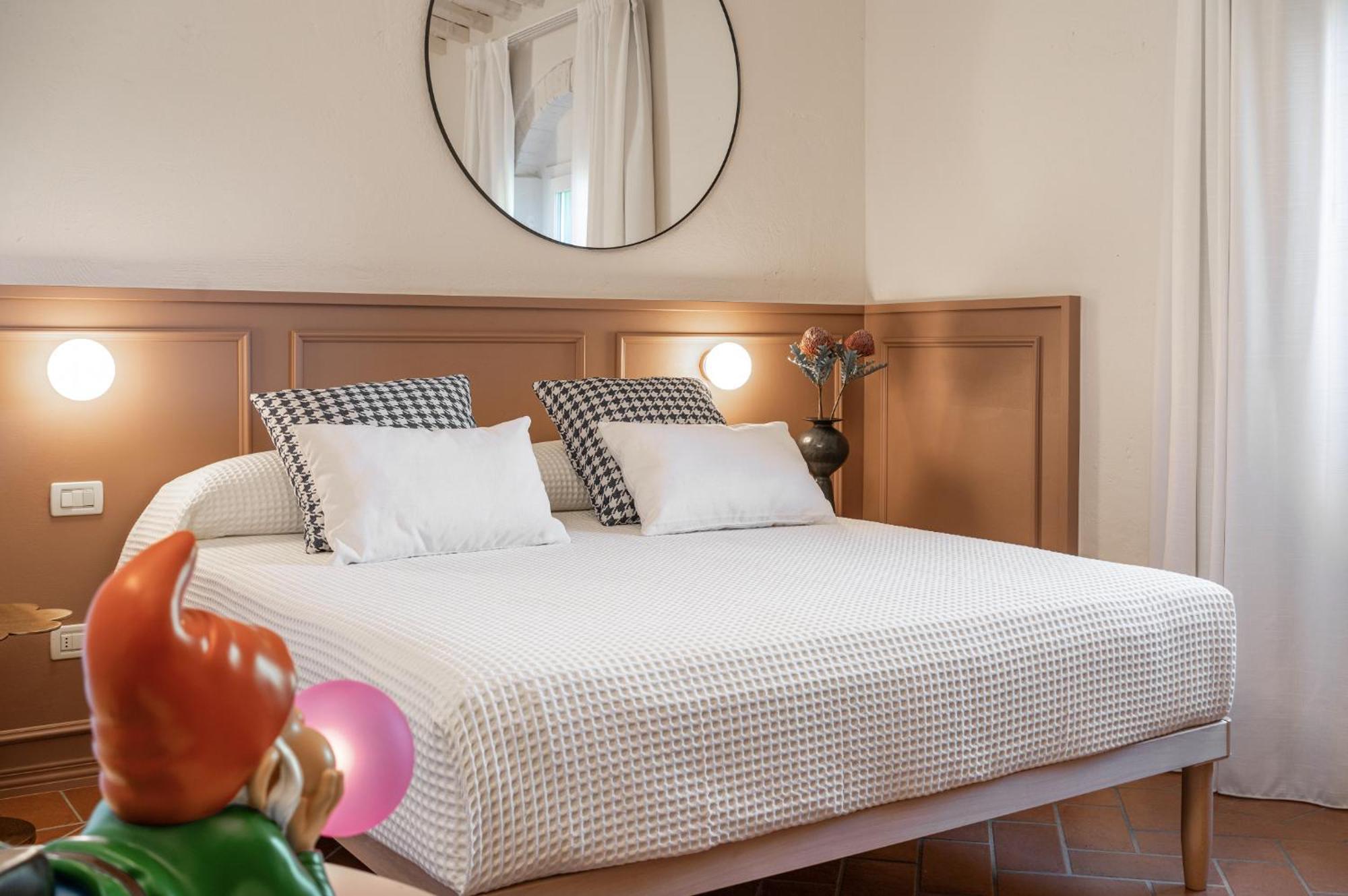 Scarlea Rooms تشيزينا المظهر الخارجي الصورة